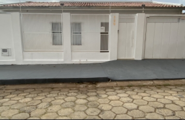 Casa para locação em Avaré